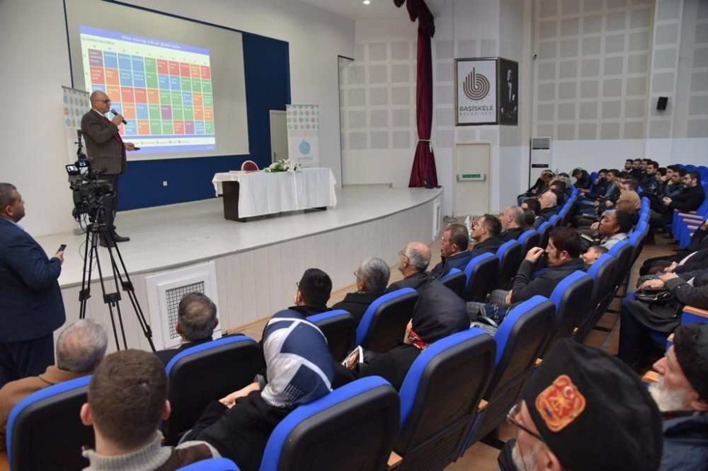 Başiskele’de “Yeni Dünya Düzeni” konuşuldu 