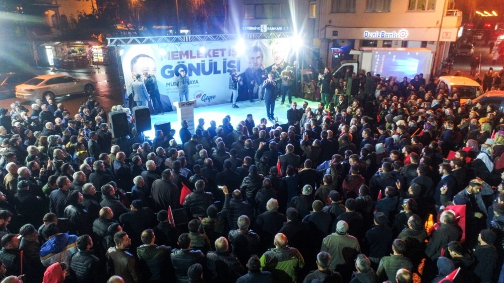 Başkan adayı Murat Kaya’nın seçim irtibat bürosuna görkemli açılış 