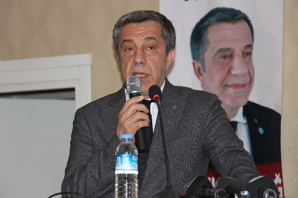 Başkan Adayı Şekerdağ projelerini anlattı 