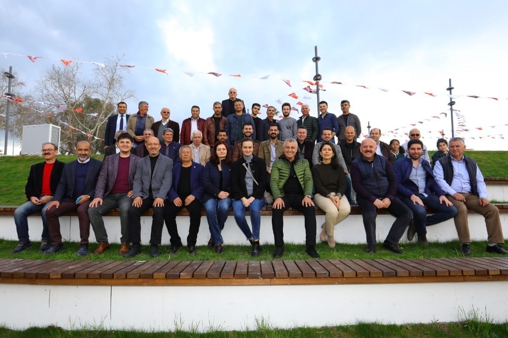 Başkan adayı Sözen, seçim çalışmalarını sürdürdü 