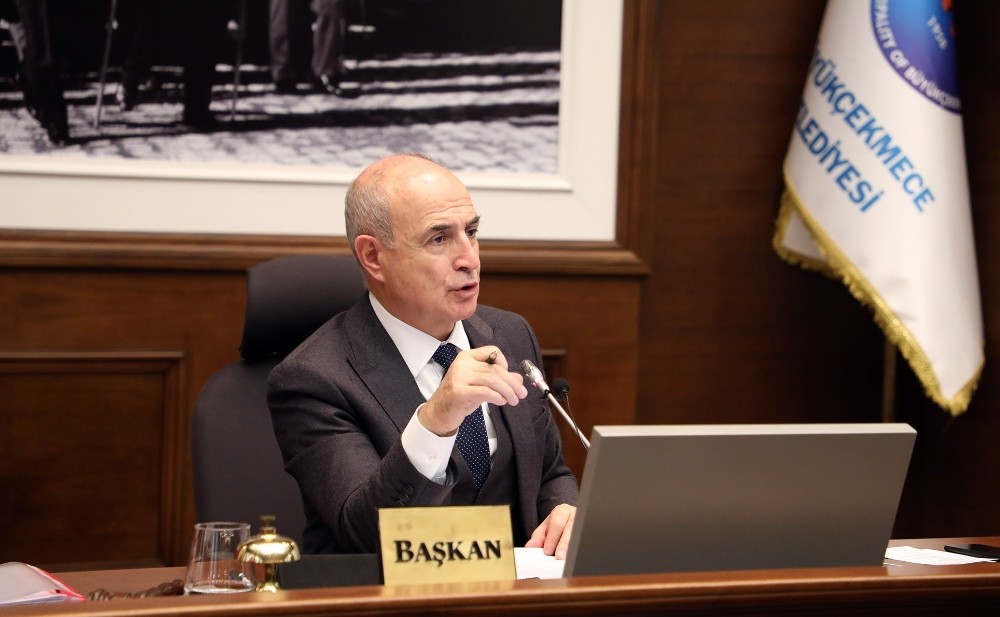 Başkan Akgün: “Kamyonlar üzerinden kimseye para kazandırtmayacağız” 