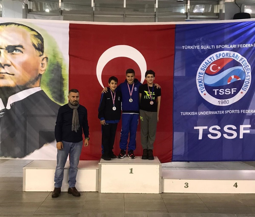 Başkan Akgün’ün yeğeninden büyük başarı 