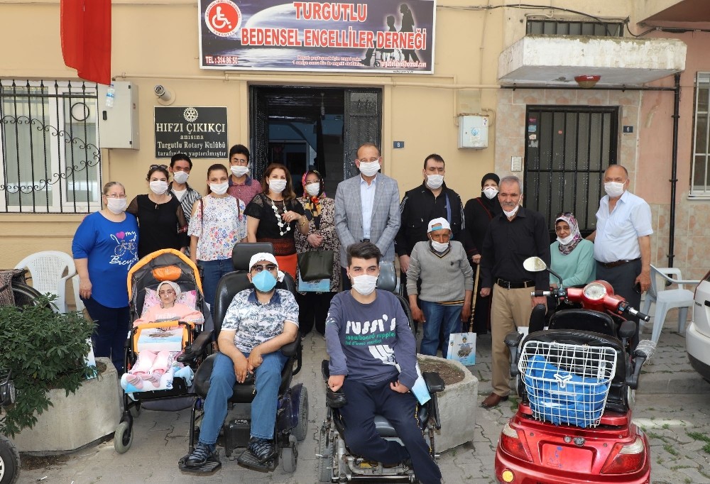 Başkan Akın ve başkan yardımcılarından anlamlı ziyaretler 