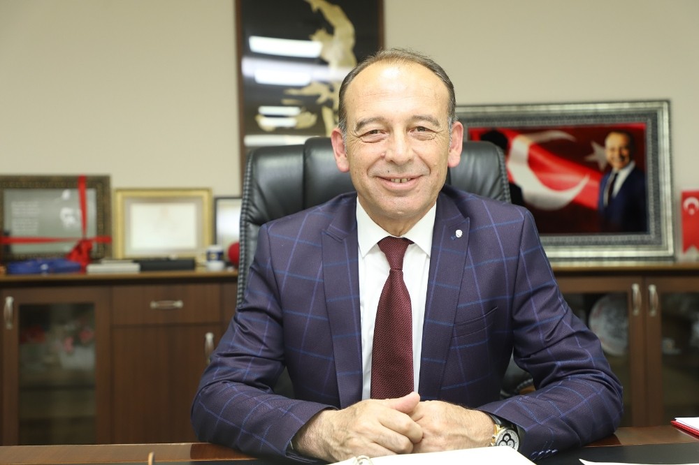 Başkan Akın’dan milli heyecana destek 