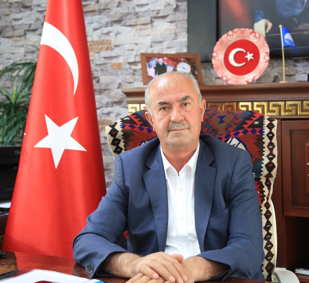 Başkan Akman’dan ‘Babalar Günü’ mesajı 