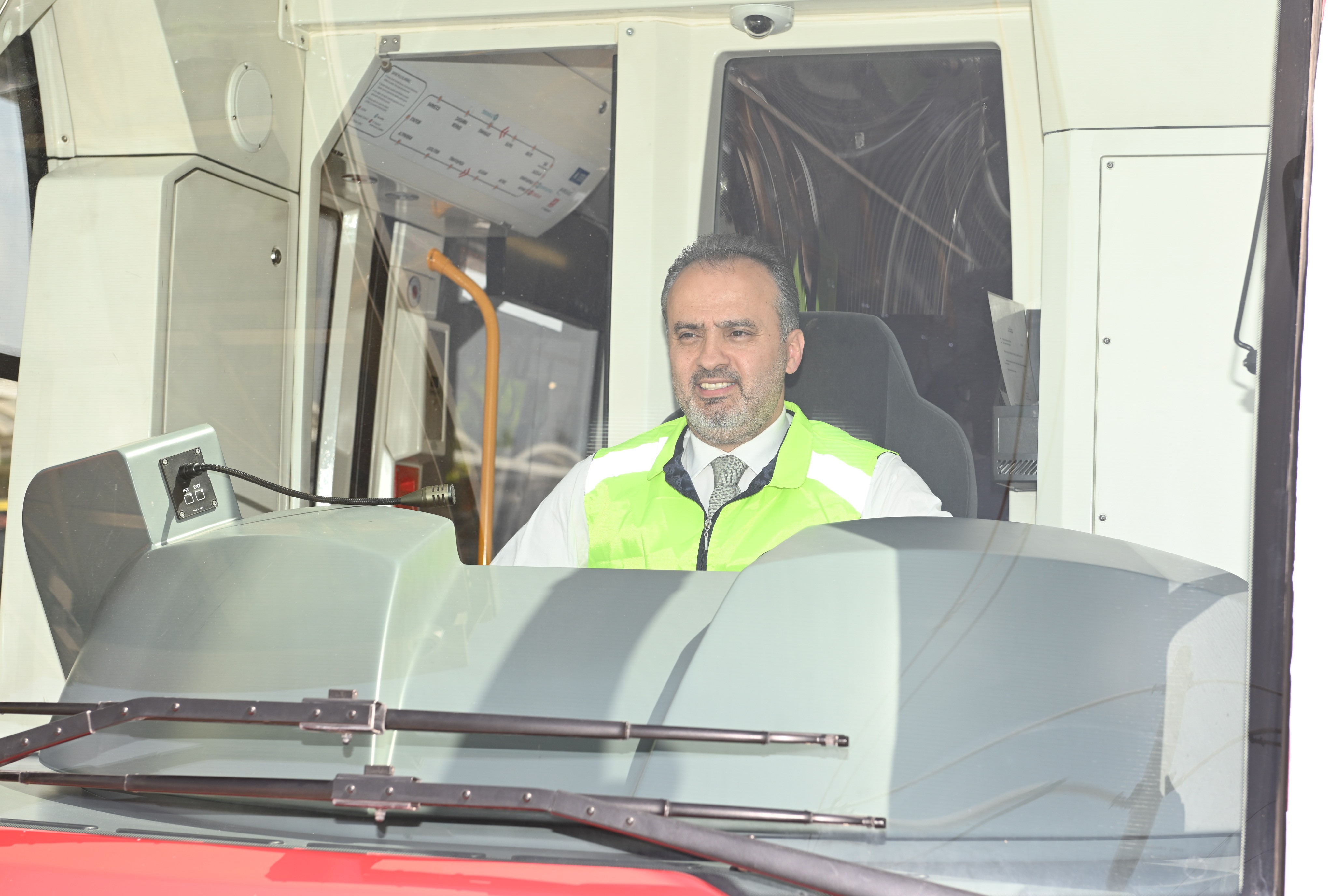 Başkan Aktaş, T2’yi test etti