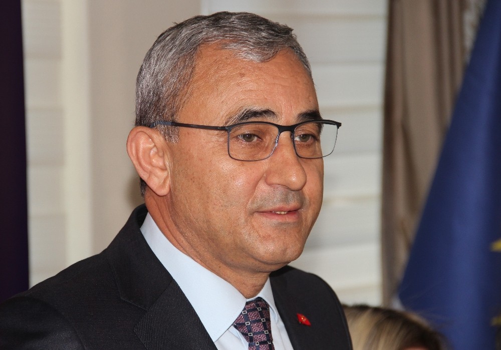 Başkan Alim Işık: 