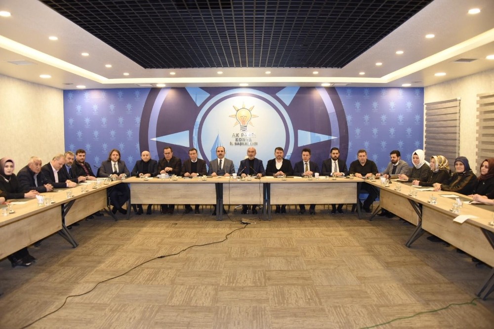 Başkan Altay, AK Parti İl Yönetim Kurulu Toplantısına katıldı 