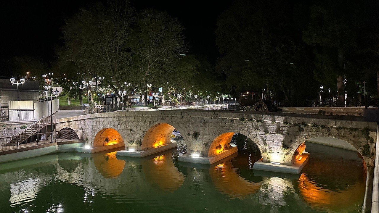 Başkan Altay Meram'ın güzelliklerini görmeye davet etti