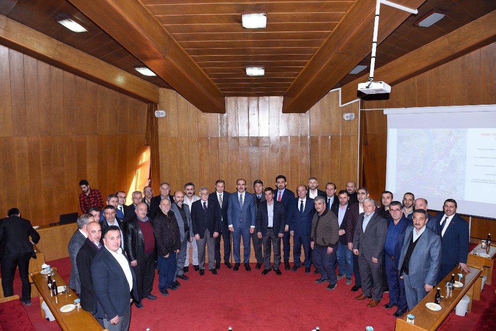 Başkan Altay, oda başkanlarıyla metro ve banliyö hattını istişare etti 