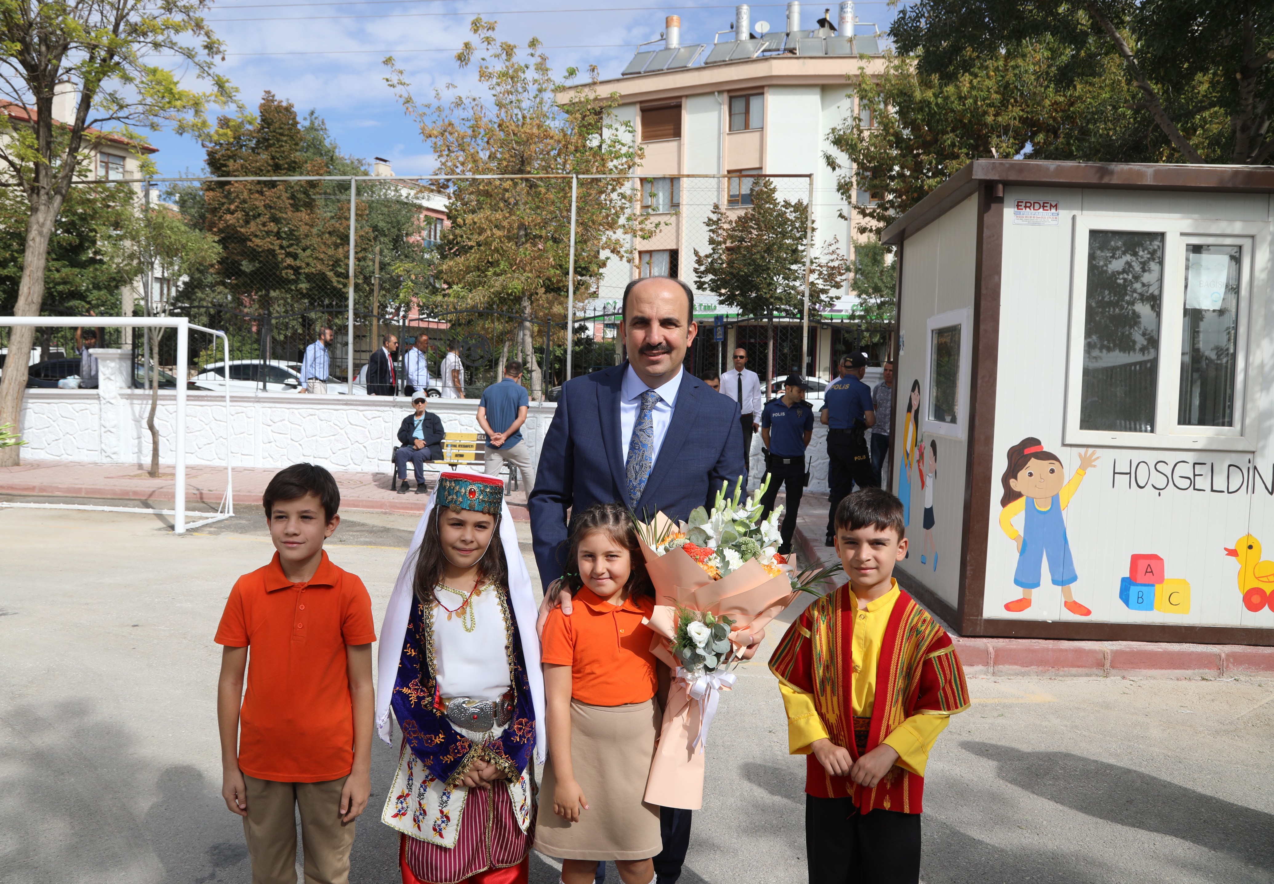 Başkan Altay yeni eğitim-öğretim yılı dolayısıyla öğrencilerle buluştu