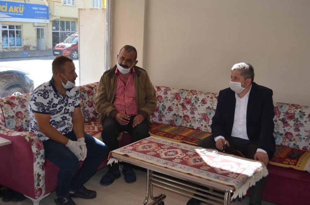 Başkan Altun, normalleşme sürecinde esnafı ziyaret etti 
