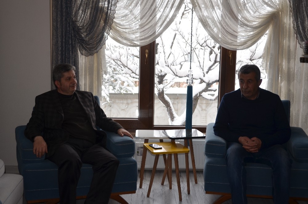 Başkan Altun’dan Cennet Yiğit’in ailesine teşekkür ziyareti 
