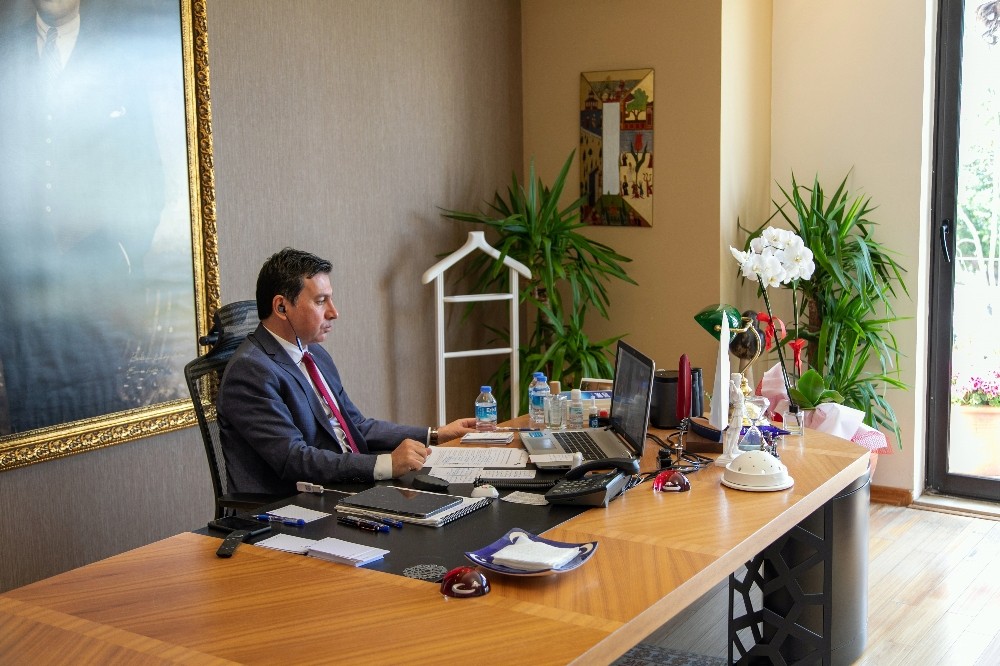 Başkan Aras’tan Yunan belediye başkanlarına anlamlı mesaj 