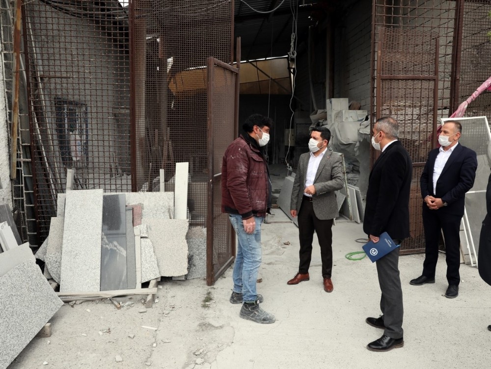 Başkan Arı, sanayi esnaflarını ziyaret etti 