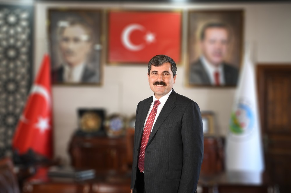 Başkan Asya, 2 aylık maaşını bağışladı 