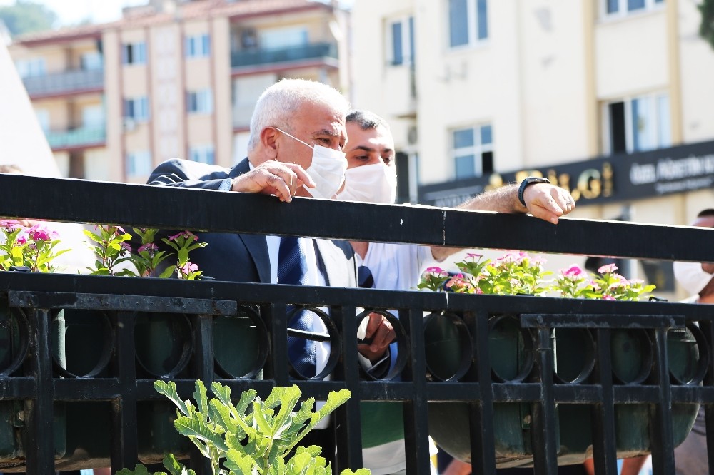 Başkan Atay, Tabakhane Deresi temizlik çalışmalarını inceledi 
