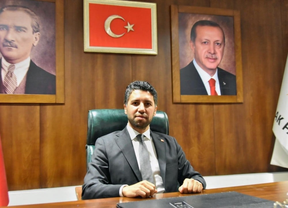 Başkan Ay: 
