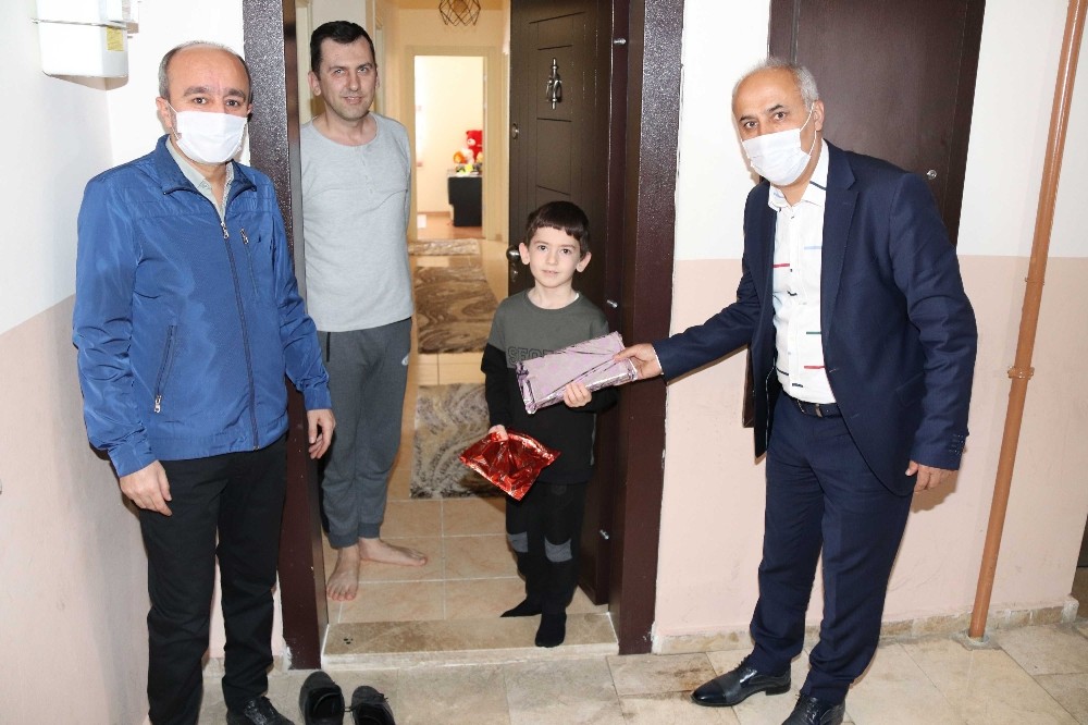 Başkan Aydın çocuklara sözünü tuttu 