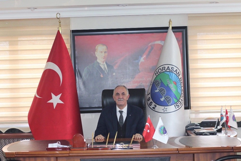 Başkan Aydın’dan 8 Mart Dünya Kadınlar Günü mesajı 