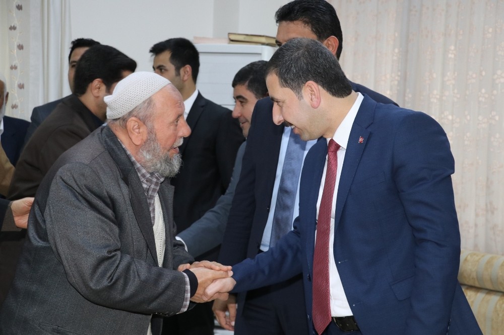 Başkan Baydilli tebrikleri kabul etti 