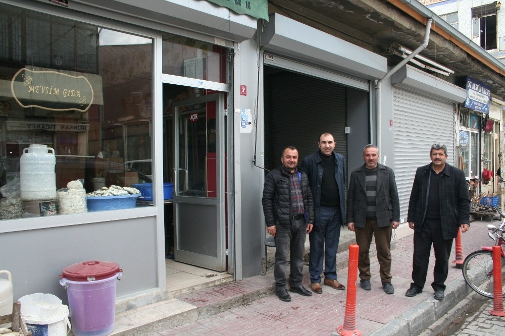 Başkan Berge: “İş yeri açık olan esnaf da iş yapamıyor” 
