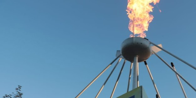 Başkan Beyazgül o ilimizde doğalgaz meşalesini yaktı! Başkan Erdoğan'ın talimatıyla...