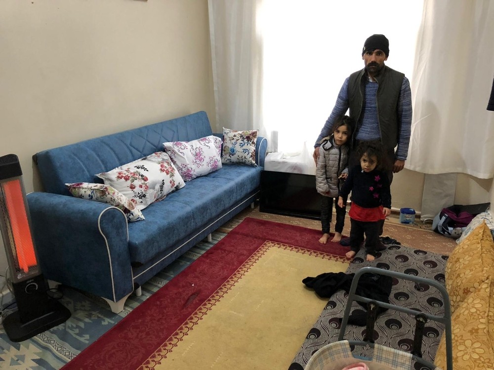 Başkan Beyoğlu ziyaret ettiği mağdur ailenin dramına son verdi 