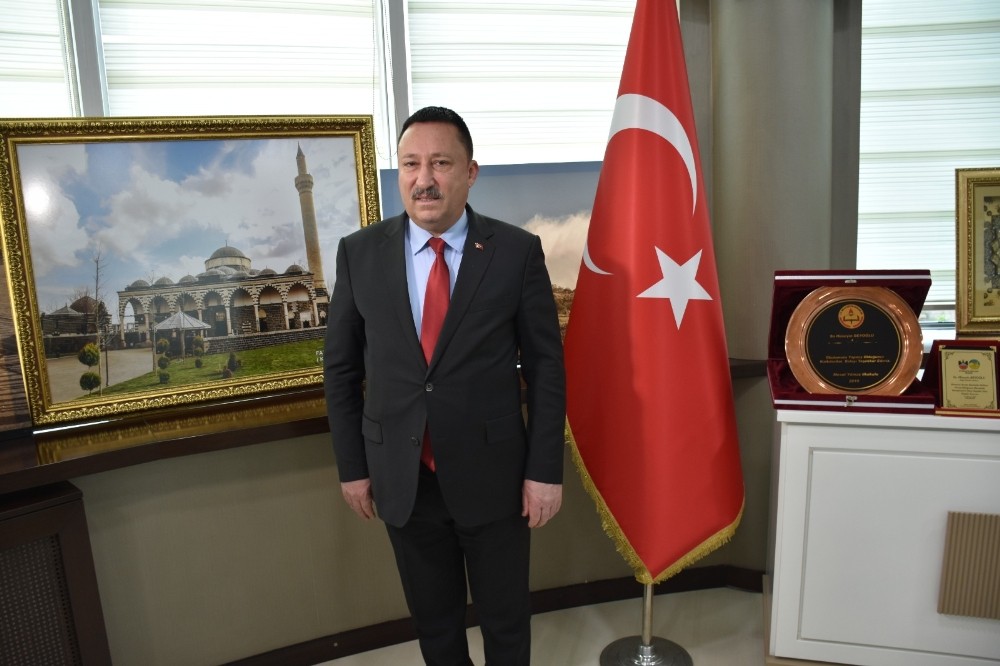 Başkan Beyoğlu’ndan bayramda vatandaşlara sosyal mesafe uyarısı 
