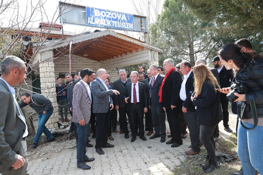 Başkan Böcek Korkuteli’nde 