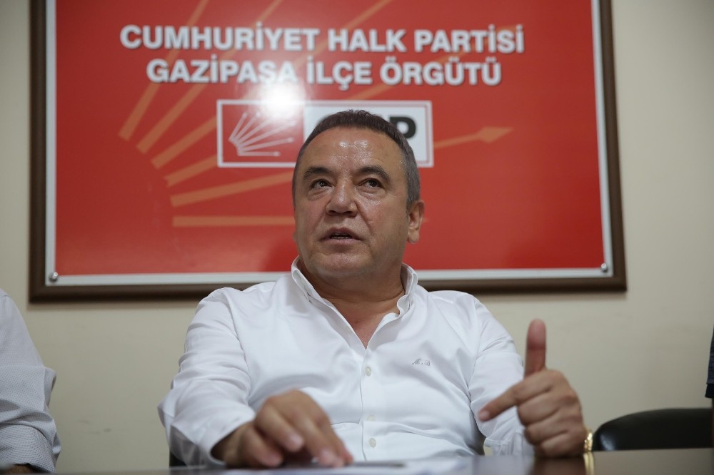 Başkan Böcek’ten 19 ilçede kreş sözü 