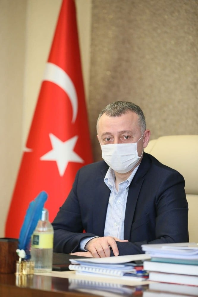 Başkan Büyükakın; ‘’Elli beş bin gıda kolisi talep aldık’’ 
