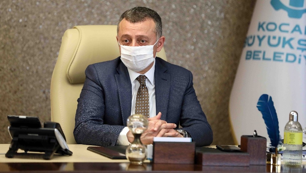 Başkan Büyükakın, Evde Bakım personellerini kadroya aldı 