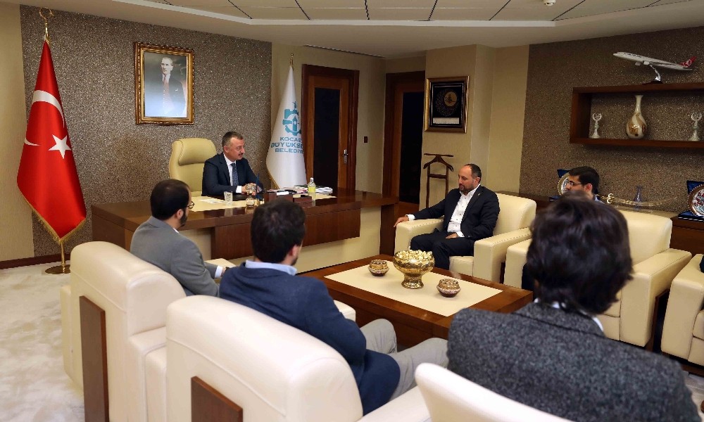 Başkan Büyükakın, “Hedefimiz, gençlerimizi yeni çağın lideri yapmaktır” 