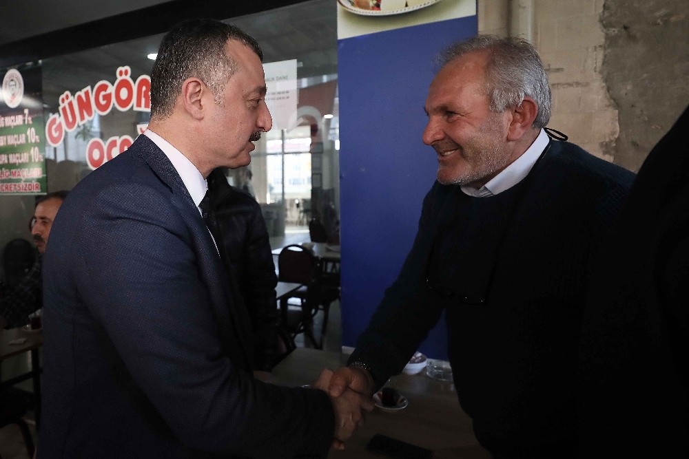 Başkan Büyükakın, ‘’Kentimize büyük bir aşkla hizmet ediyoruz’’ 