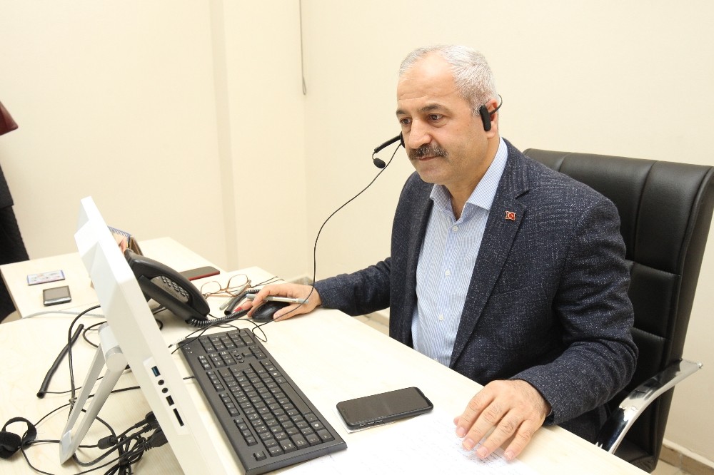 Başkan Büyükgöz hizmeti muhatabına soruyor 