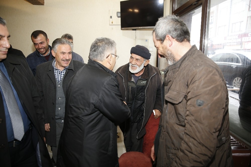 Başkan Büyükkılıç Argıncık esnaflarıyla 