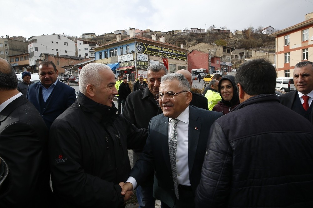 Başkan Büyükkılıç, Bünyan’da bir dizi ziyarette bulundu 