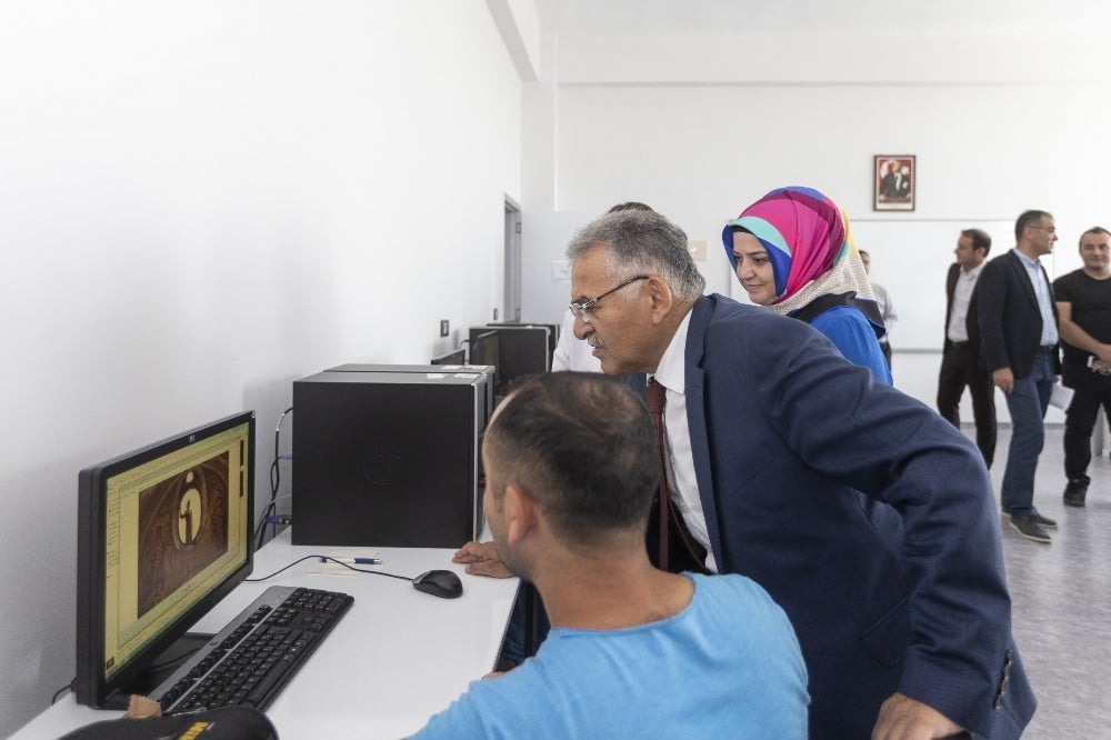 Başkan Büyükkılıç KAYMEK Akademi’de 
