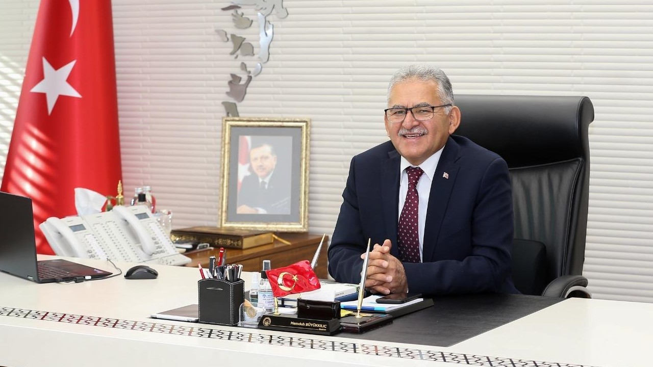 Başkan Büyükkılıç, Türkiye'nin en çok haber olan ikinci belediye başkanı oldu