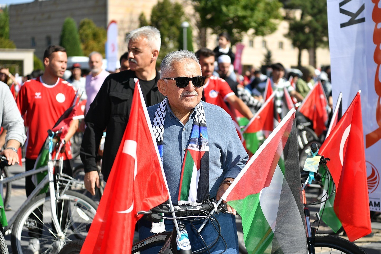 Başkan Büyükkılıç'tan Filistin için düzenlenen etkinliğe destek