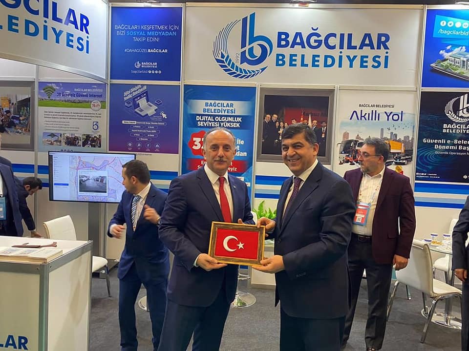 Başkan Çağırıcı, akıllı şehir hizmetlerini tanıttı 