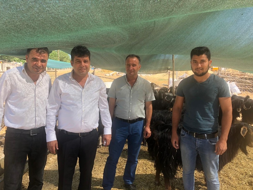 Başkan Çakmak kurban satıcılarıyla bir araya geldi 