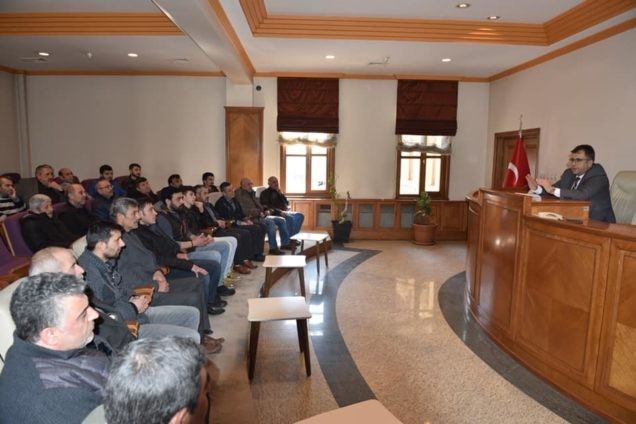 Başkan Çatal, kahvehane esnafıyla bir araya geldi 