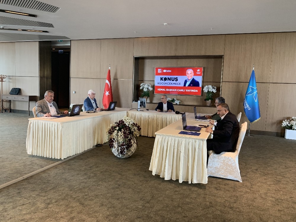 Başkan Çebi vatandaşlardan gelen soruları cevapladı 
