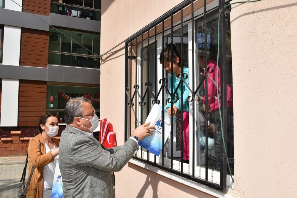 Başkan Çerçi çocukların 23 Nisan coşkusuna ortak oldu 