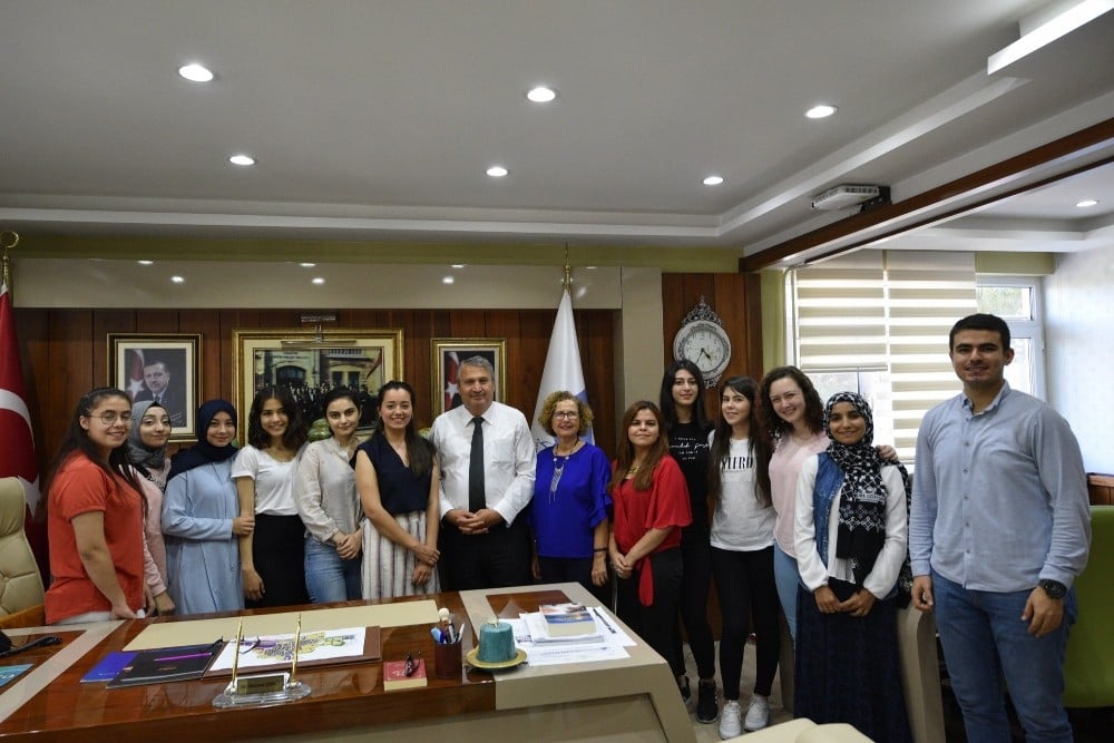 Başkan Çerçi, YEGEM’in başarılı öğrencilerini ağırladı 