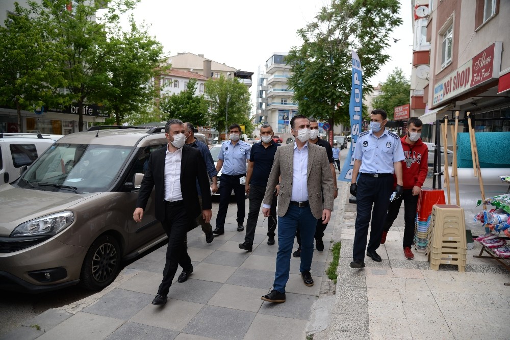 Başkan Çetin’den maske ve sosyal mesafe uyarısı 