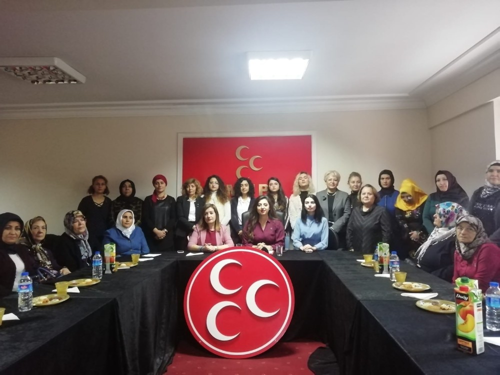 Başkan Çimen: “Cisimlerimizin değil fikirlerimizin önemsenmesini istiyoruz” 