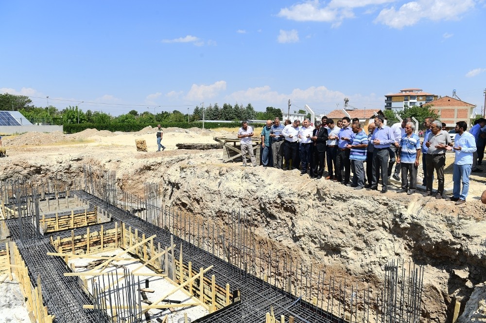 Başkan Çınar, cami temel atma törenine katıldı 